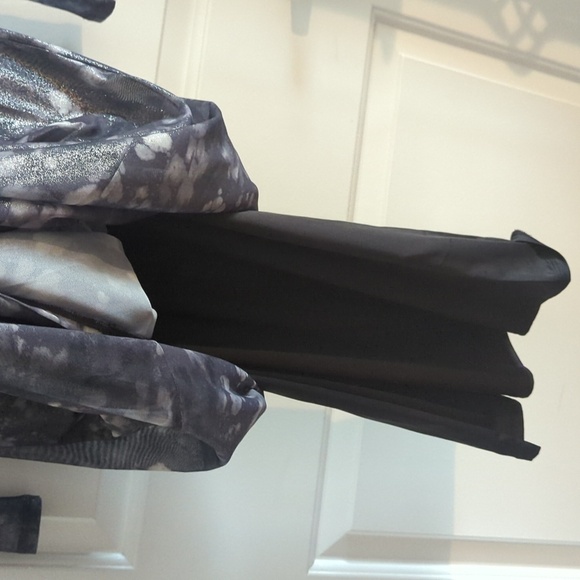 Bar III Foil Mesh Mock Neck Bodycon Midi Dress NWT Women's 1X - Picture 10 of 15